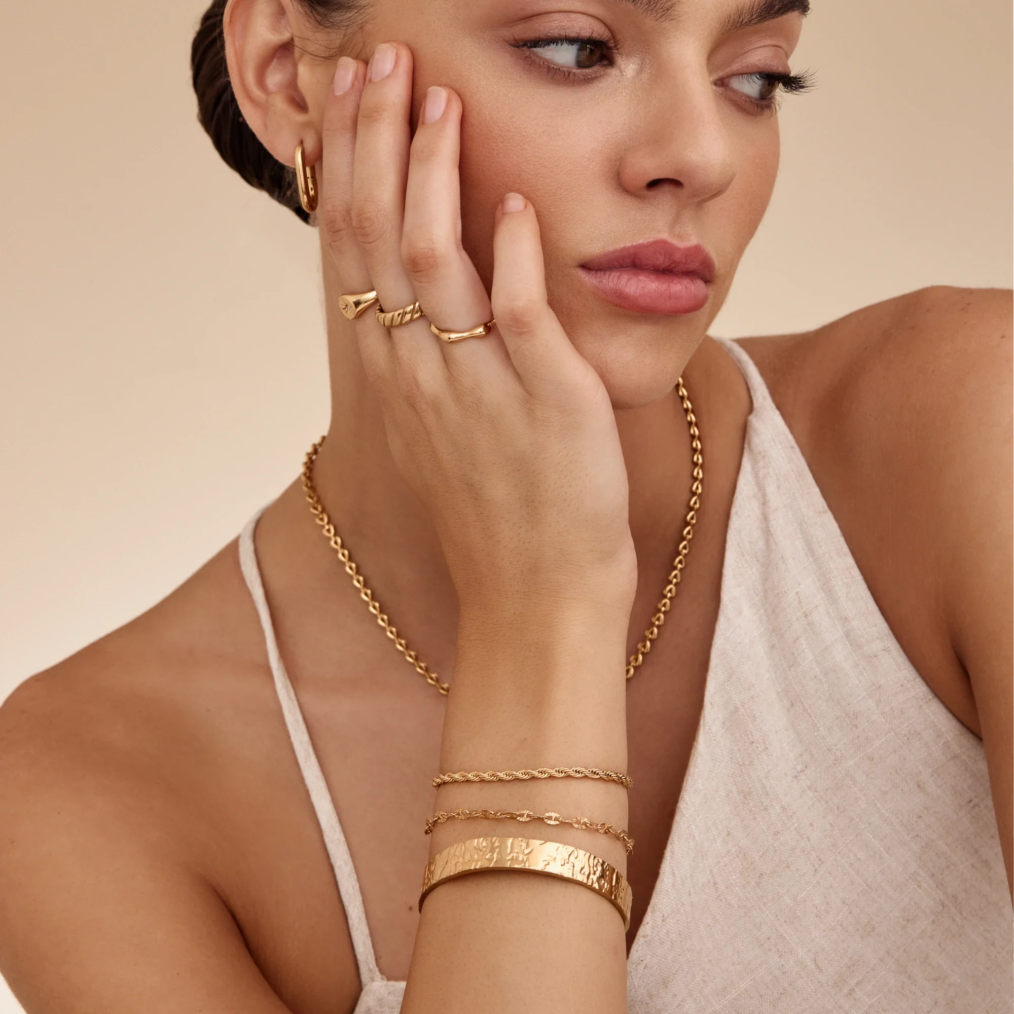Chunky Textured Cuff bracelet - Image 5