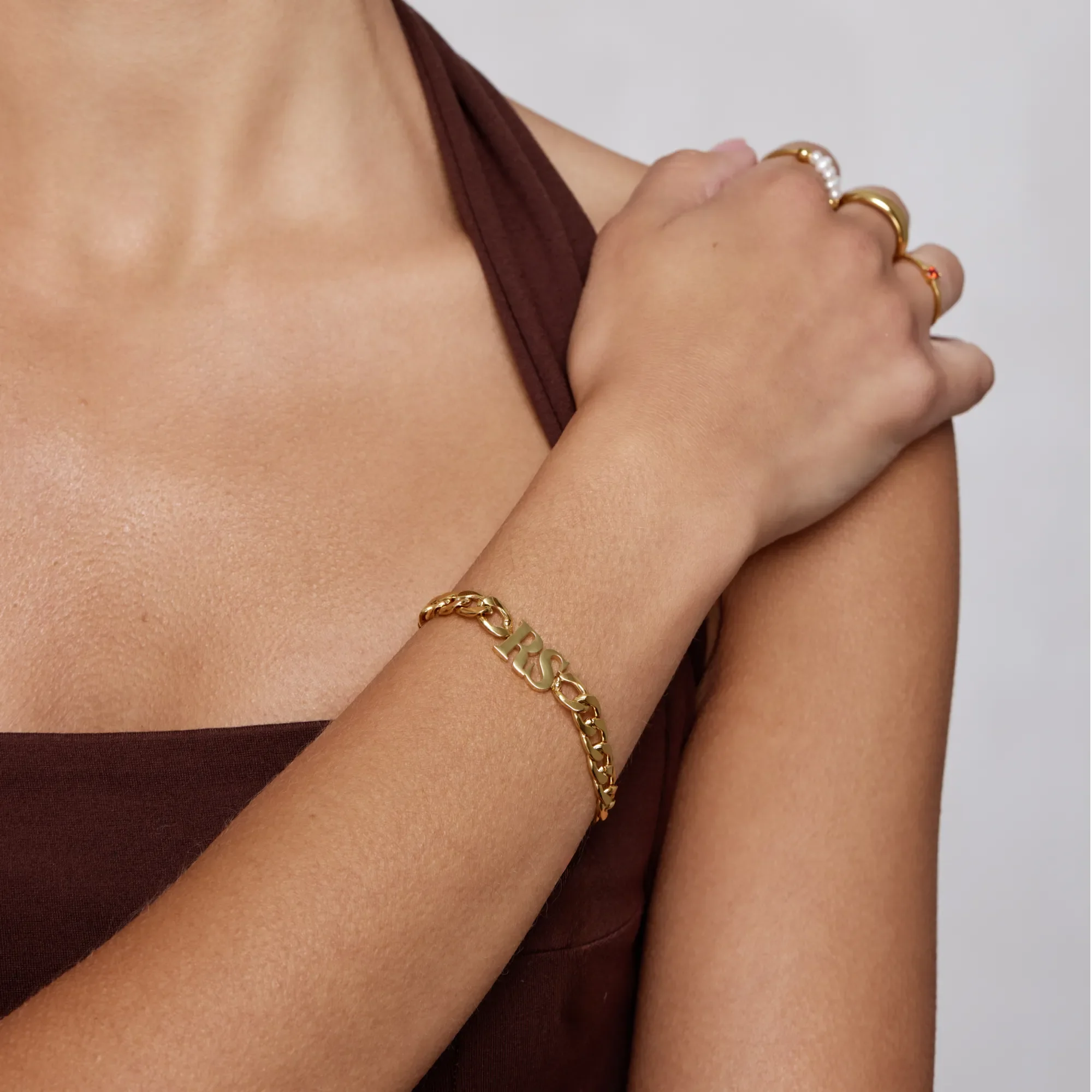Curb Initial Bracelet - Image 3