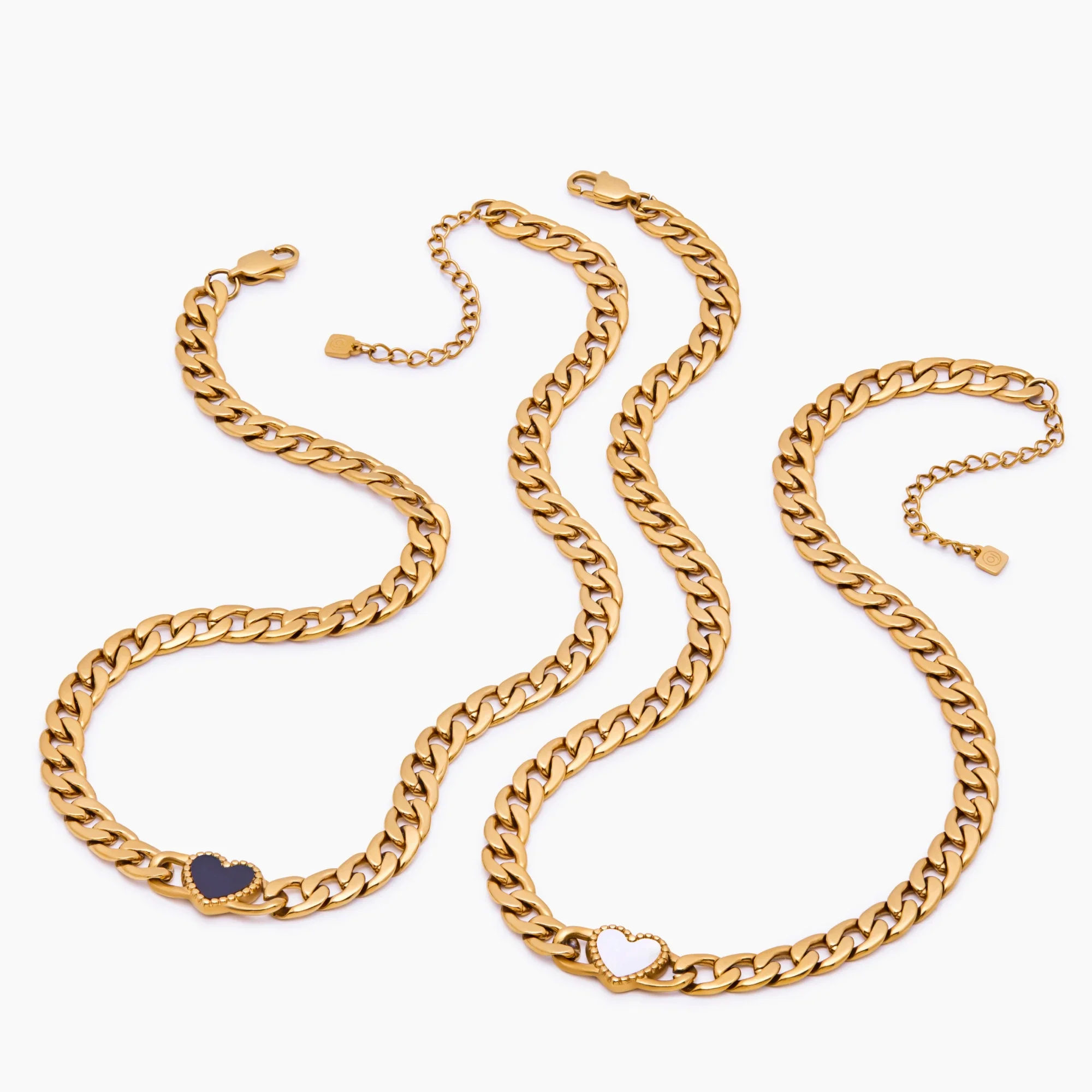 Ember Heart Curb Chain Necklace - Image 6