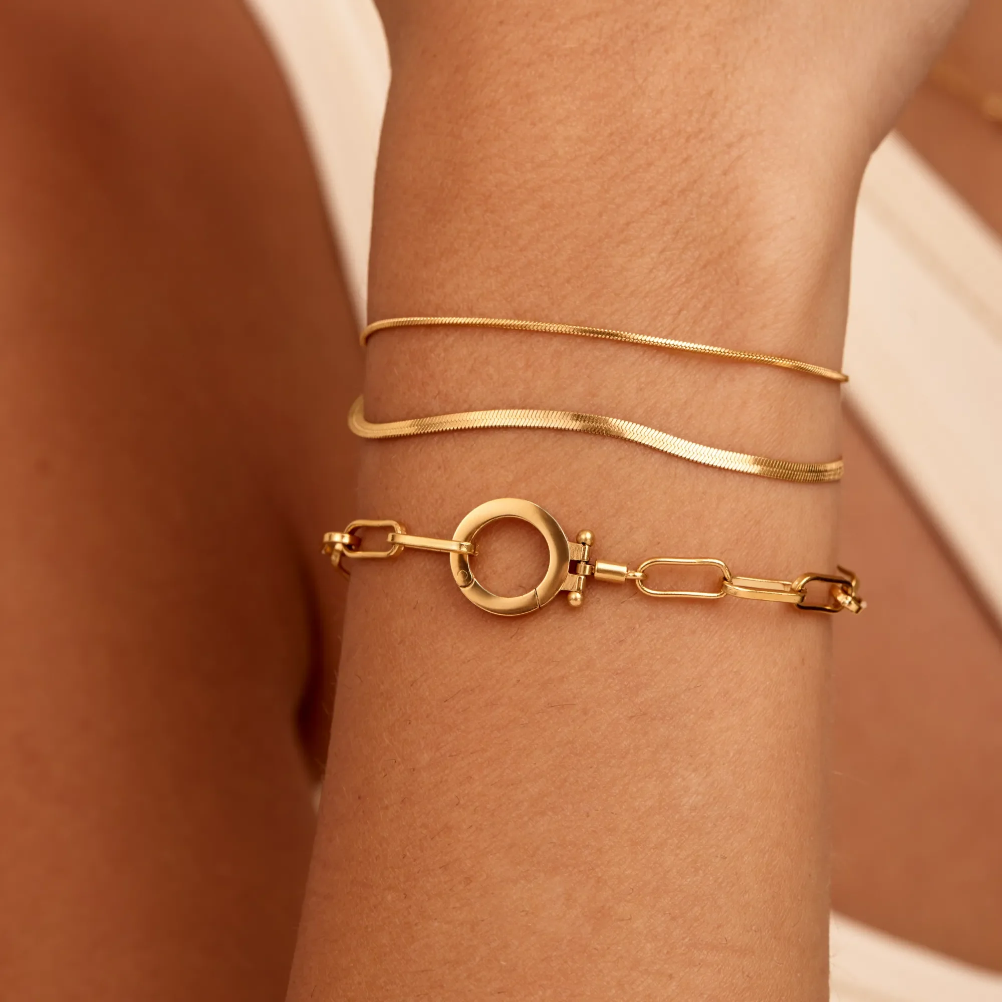 Essential Paperclip Chain Bracelet - Image 5