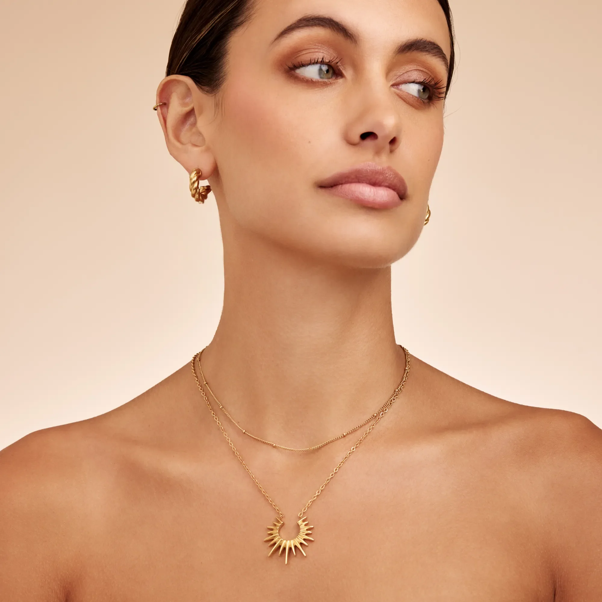 Helia Sunburst Necklace - Image 2