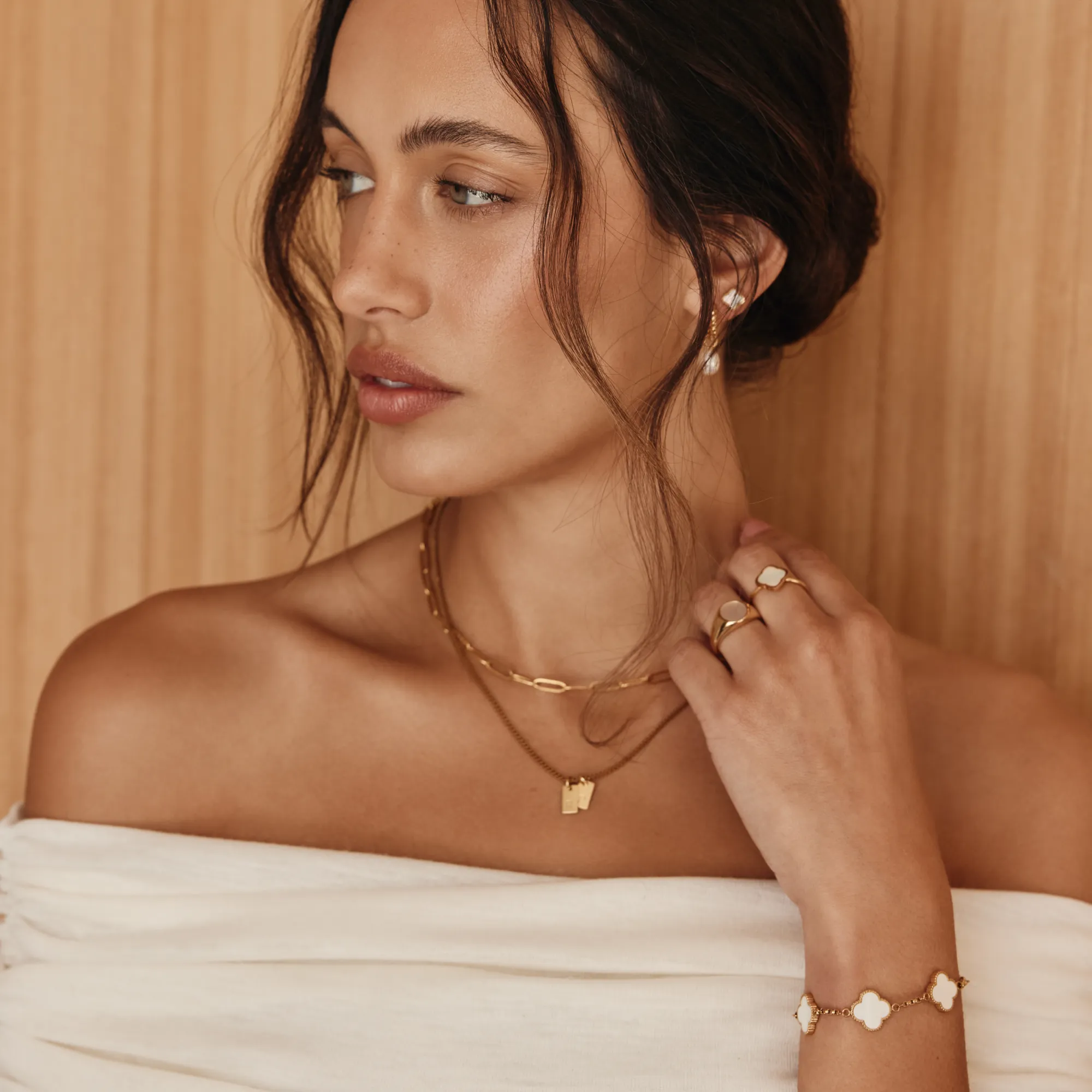 Mother Of Pearl Clover Bracelet - Image 7
