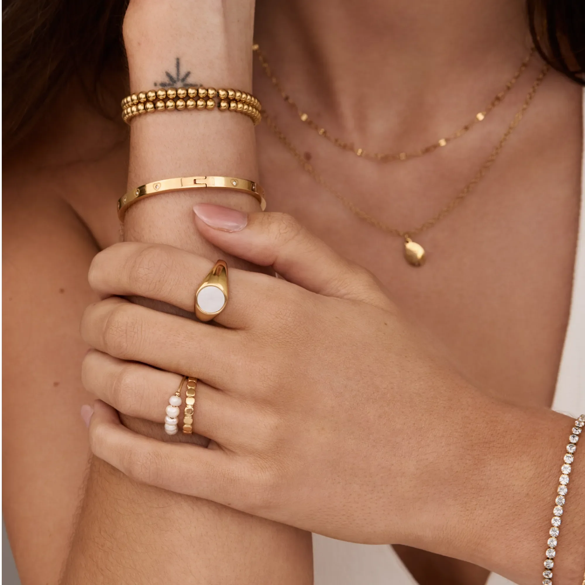 Mother Of Pearl Ring - Image 2