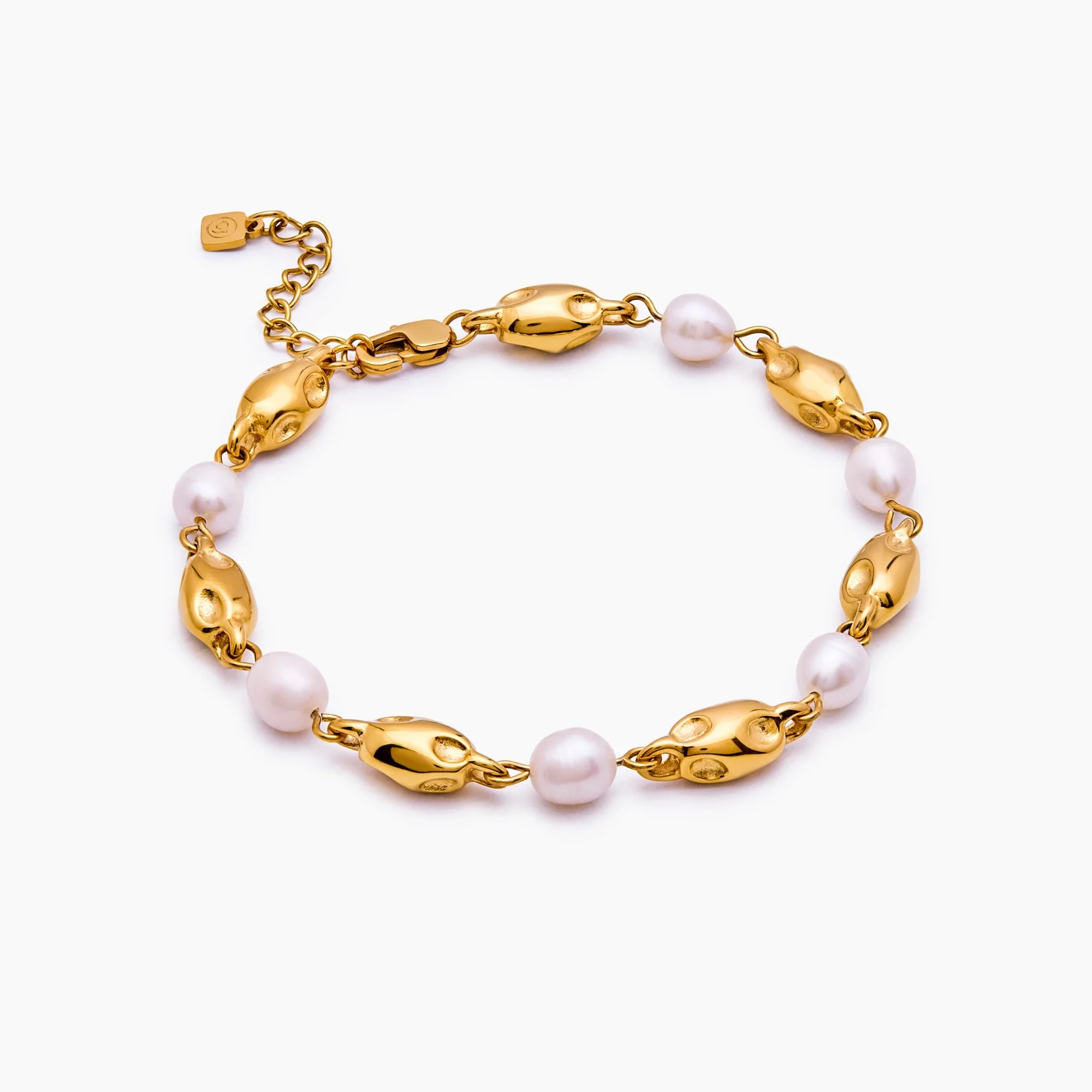 Molten Freshwater Pearl Bracelet - Image 4